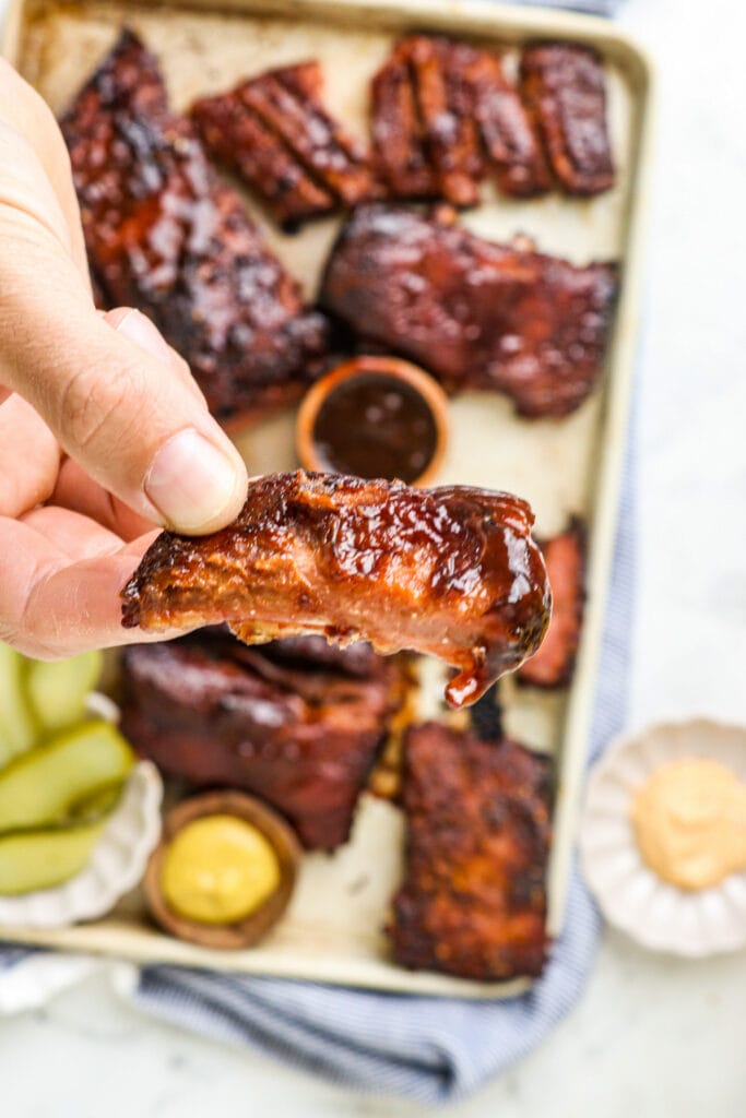 How to Cook Baby Back Ribs in the Oven featured image below