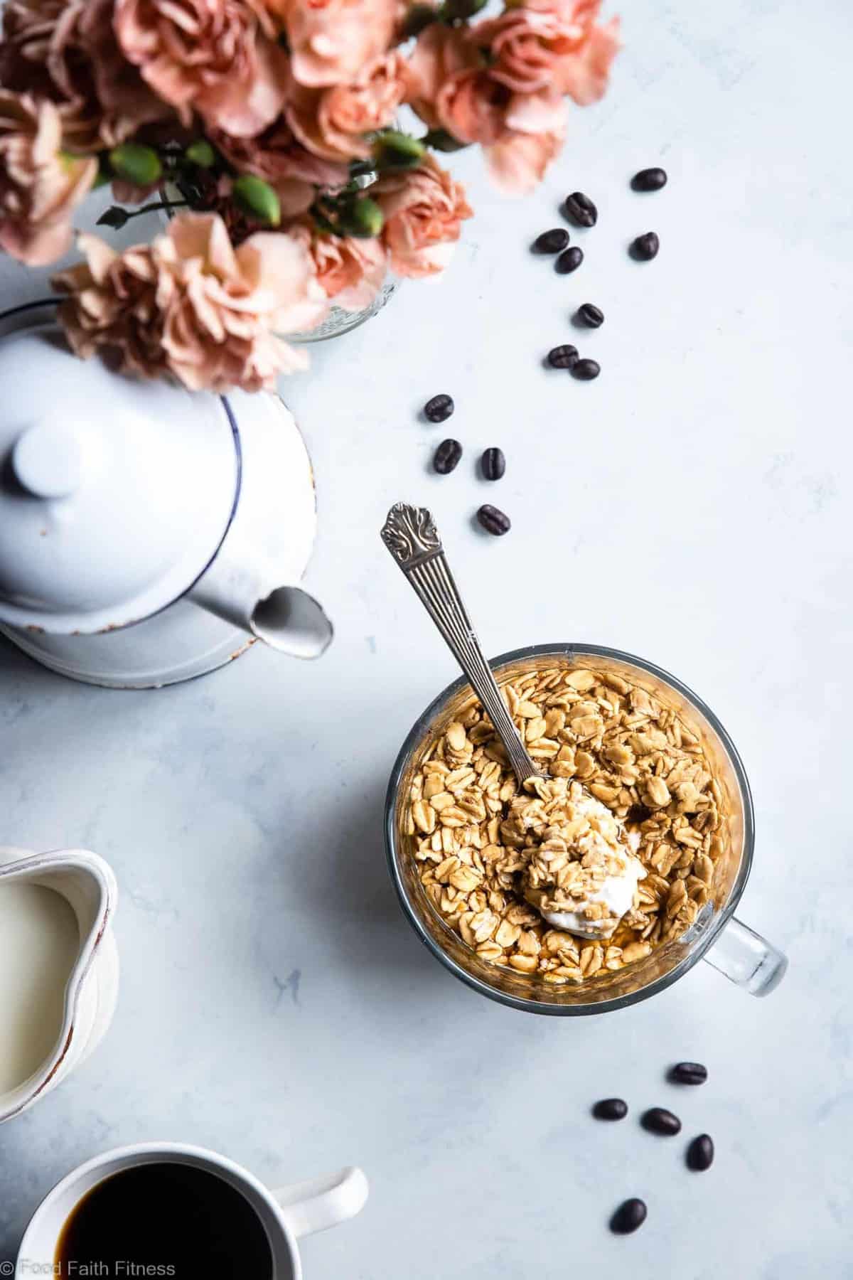 Vanilla Latte Overnight Oats - These gluten free overnight oats with Greek yogurt are a simple, 5 ingredient and protein packed way to start your day! Make them ahead for easy mornings! | #Foodfaithfitness | 